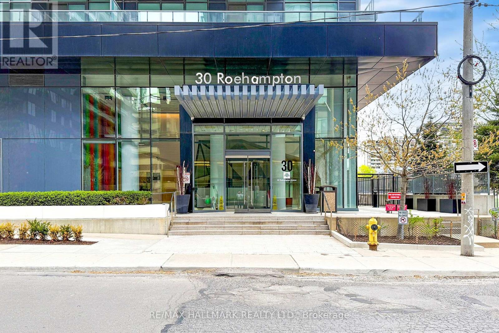 418 - 30 Roehampton Avenue, Toronto, Ontario  M4P 0B9 - Photo 2 - C12135551