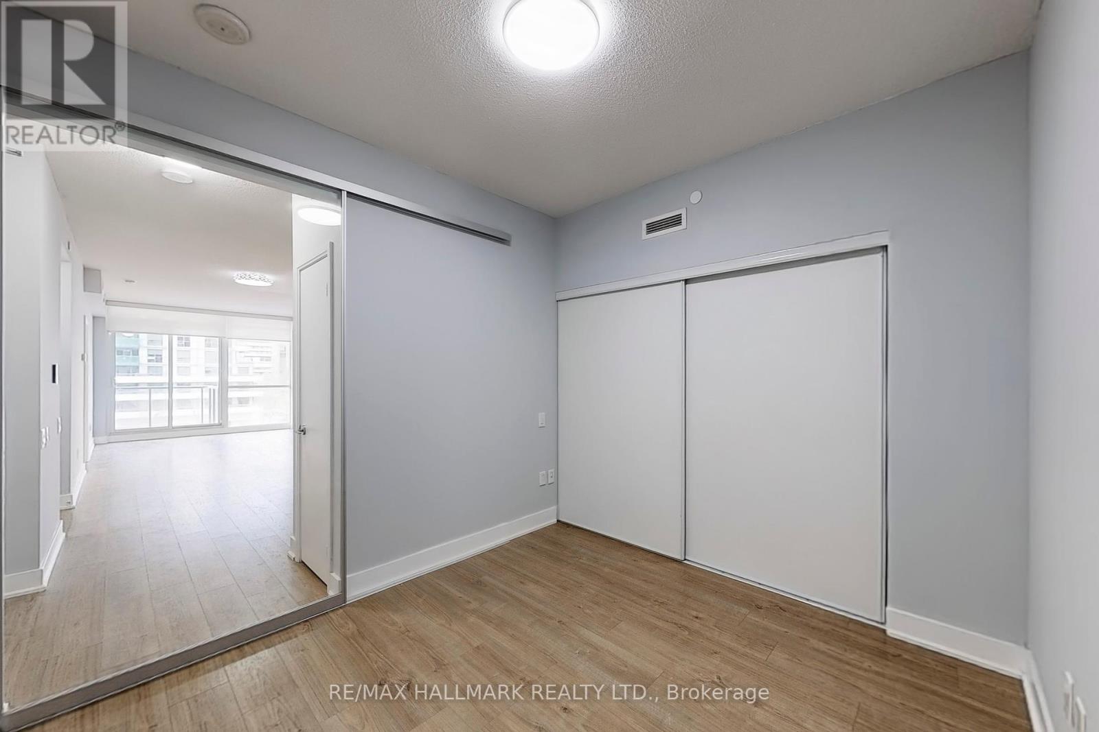 418 - 30 Roehampton Avenue, Toronto, Ontario  M4P 0B9 - Photo 19 - C12135551