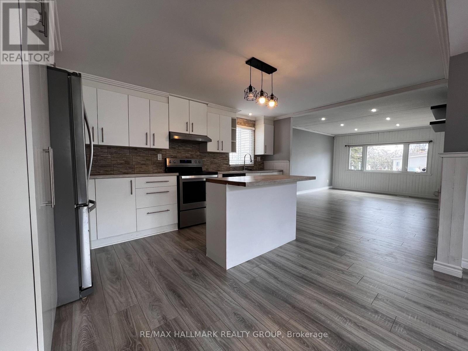 3 - 307 Front Road, Hawkesbury, Ontario  K6A 2T1 - Photo 7 - X12135906