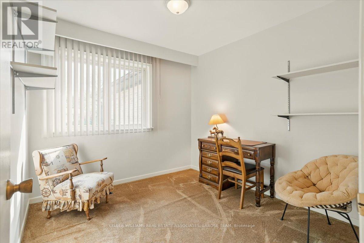 3221 Havenwood Drive, Mississauga, Ontario  L4X 2M2 - Photo 21 - W12137526
