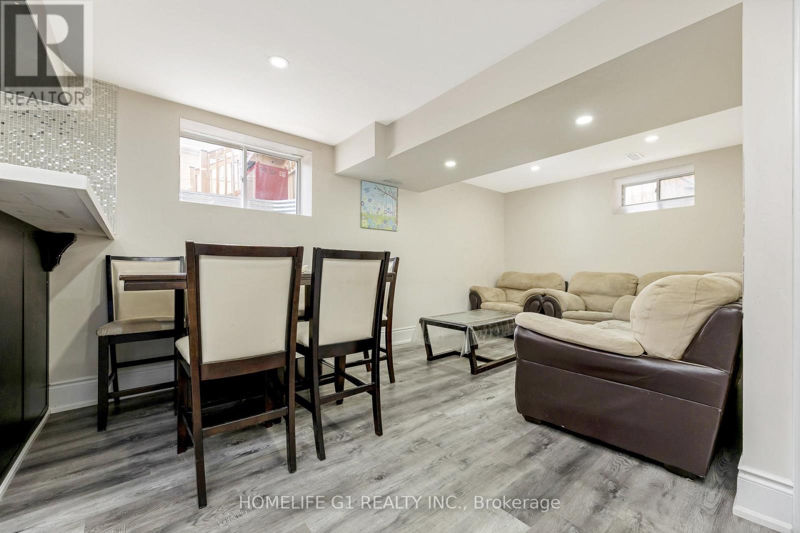 9 Brethby Street, Caledon, Ontario  L7C 3W2 - Photo 34 - W12137555