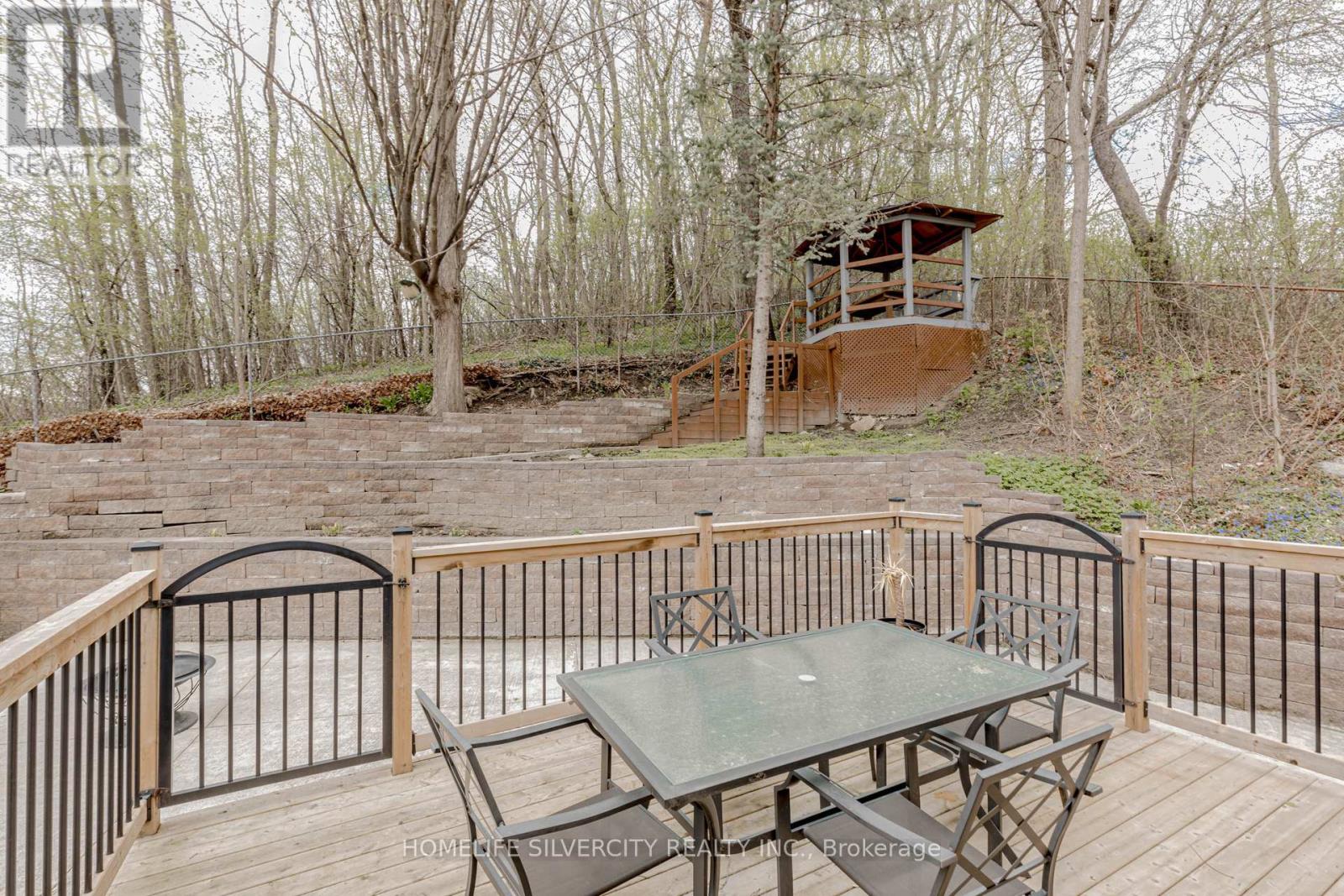 134 Queen Street, Caledon, Ontario  L7E 2M7 - Photo 22 - W12137556