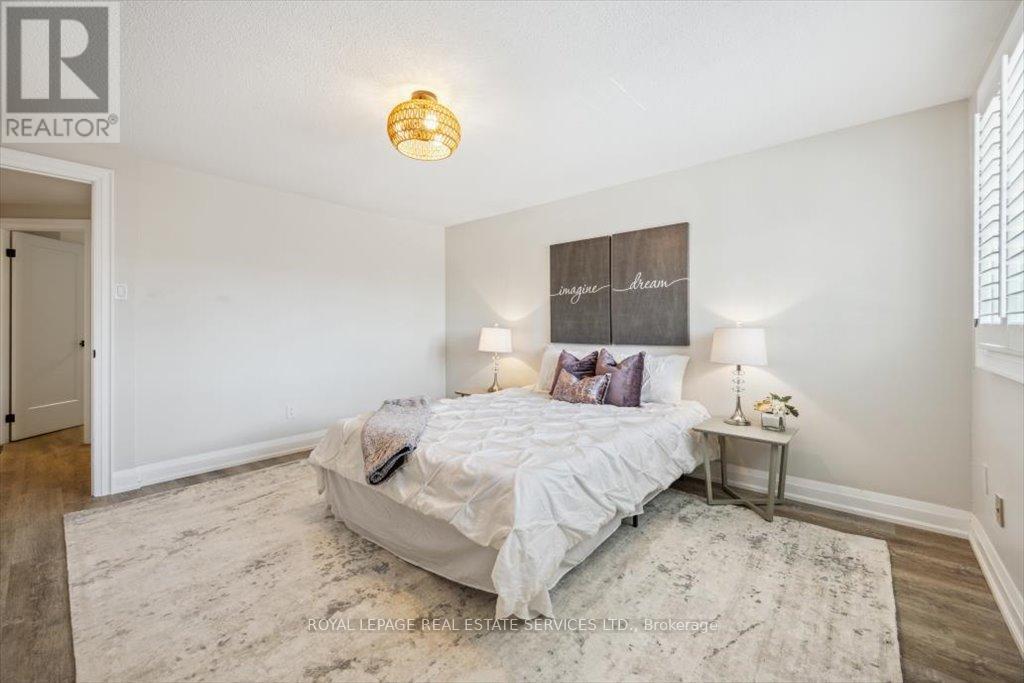 137 - 1520 Lancaster Drive, Oakville, Ontario  L6H 2Z2 - Photo 14 - W12137560