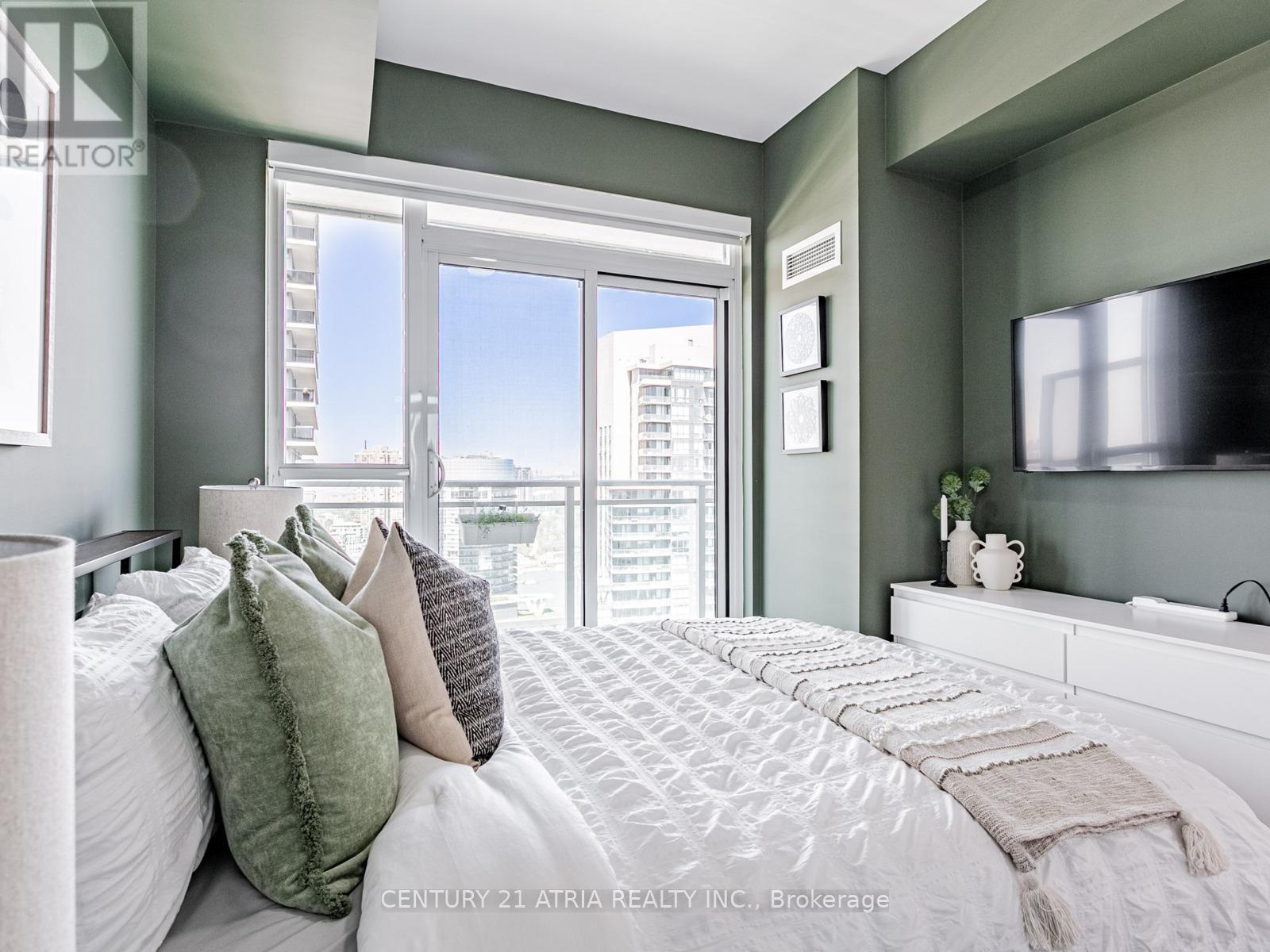3208 - 33 Shore Breeze Drive, Toronto (Mimico), Ontario  M8V 1A1 - Photo 11 - W12137569