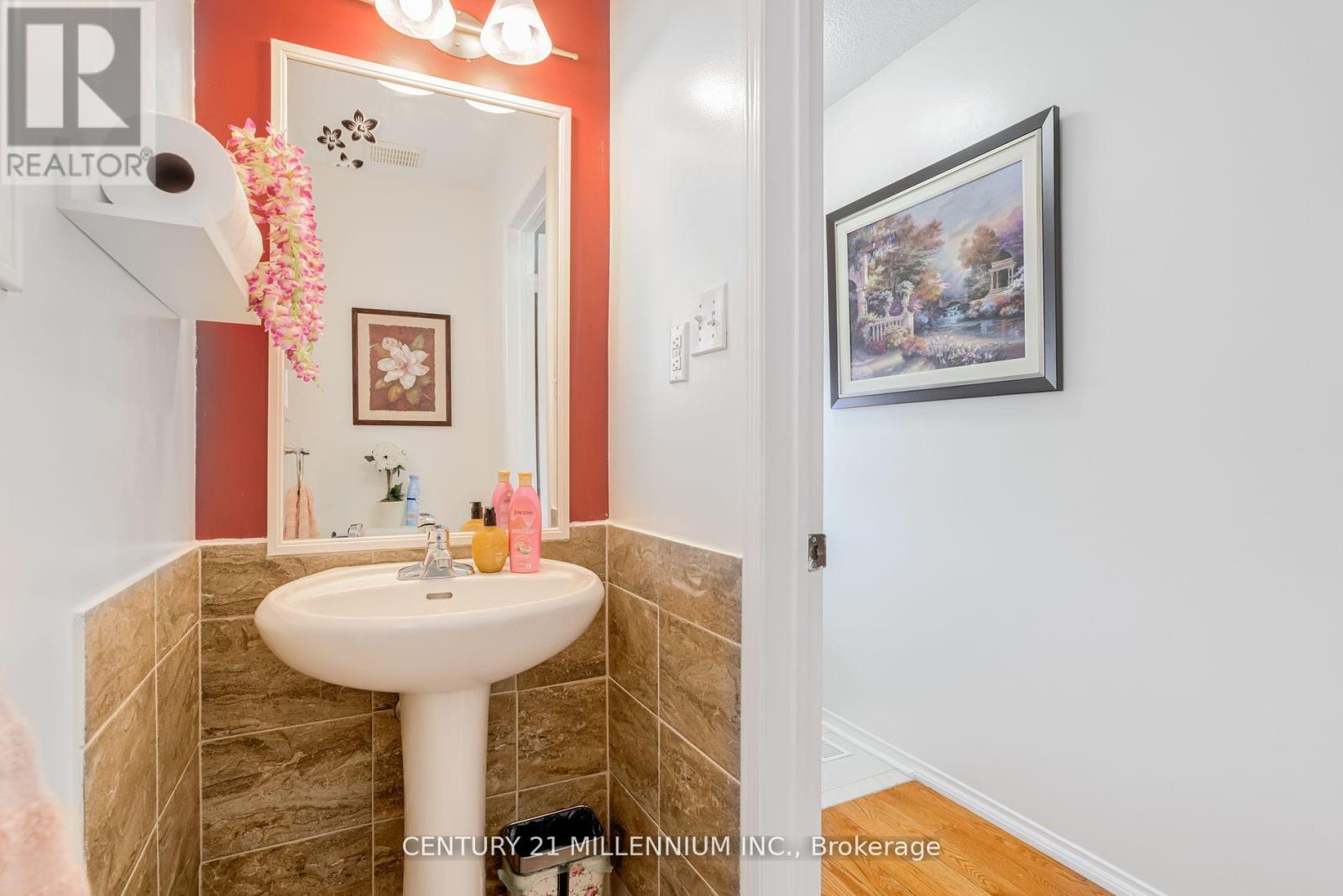 24 Herkes Drive, Brampton, Ontario  L6Y 4Z2 - Photo 15 - W12137615