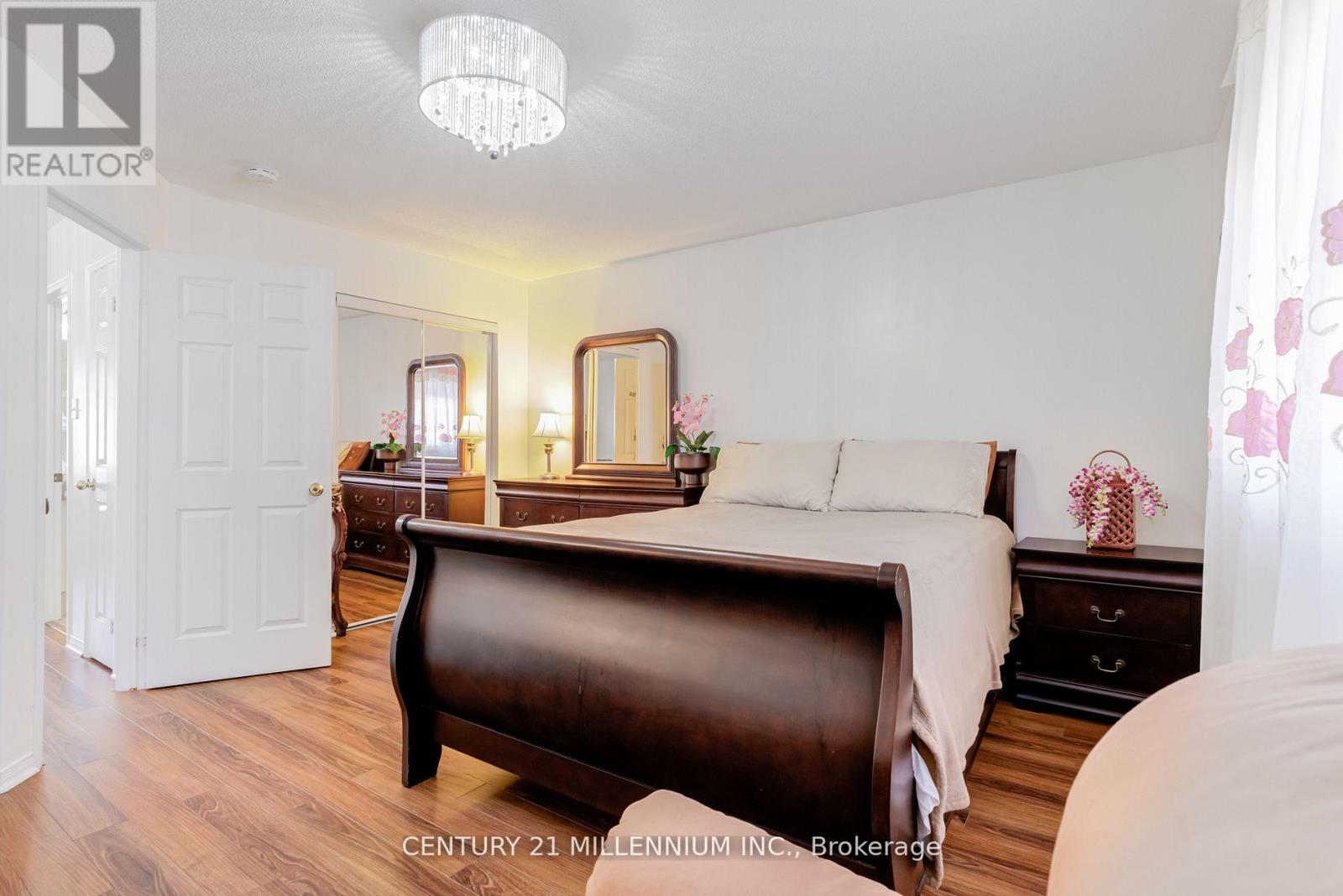 24 Herkes Drive, Brampton, Ontario  L6Y 4Z2 - Photo 19 - W12137615