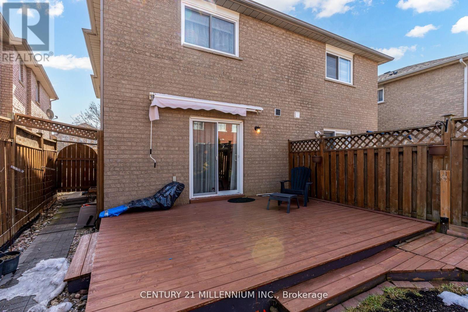 24 Herkes Drive, Brampton, Ontario  L6Y 4Z2 - Photo 37 - W12137615