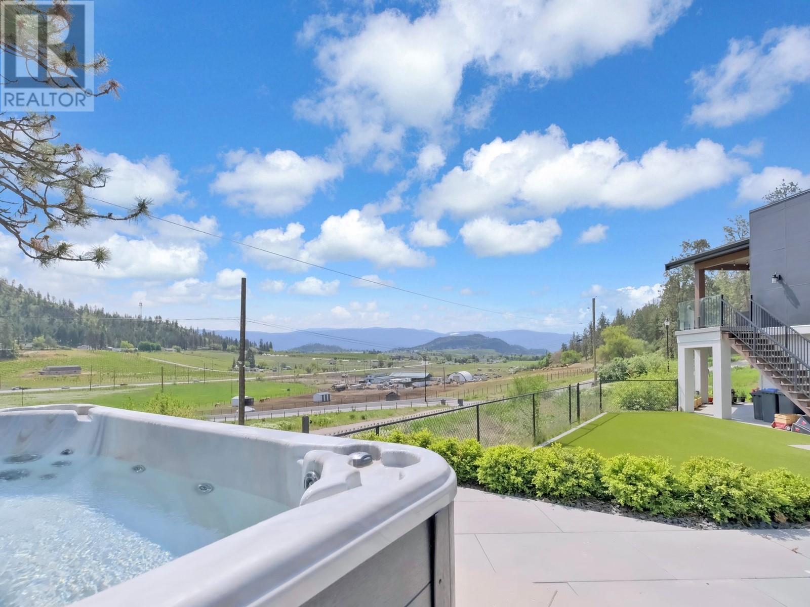 2044 Begbie Road, Kelowna, British Columbia  V1V 2X3 - Photo 37 - 10345320