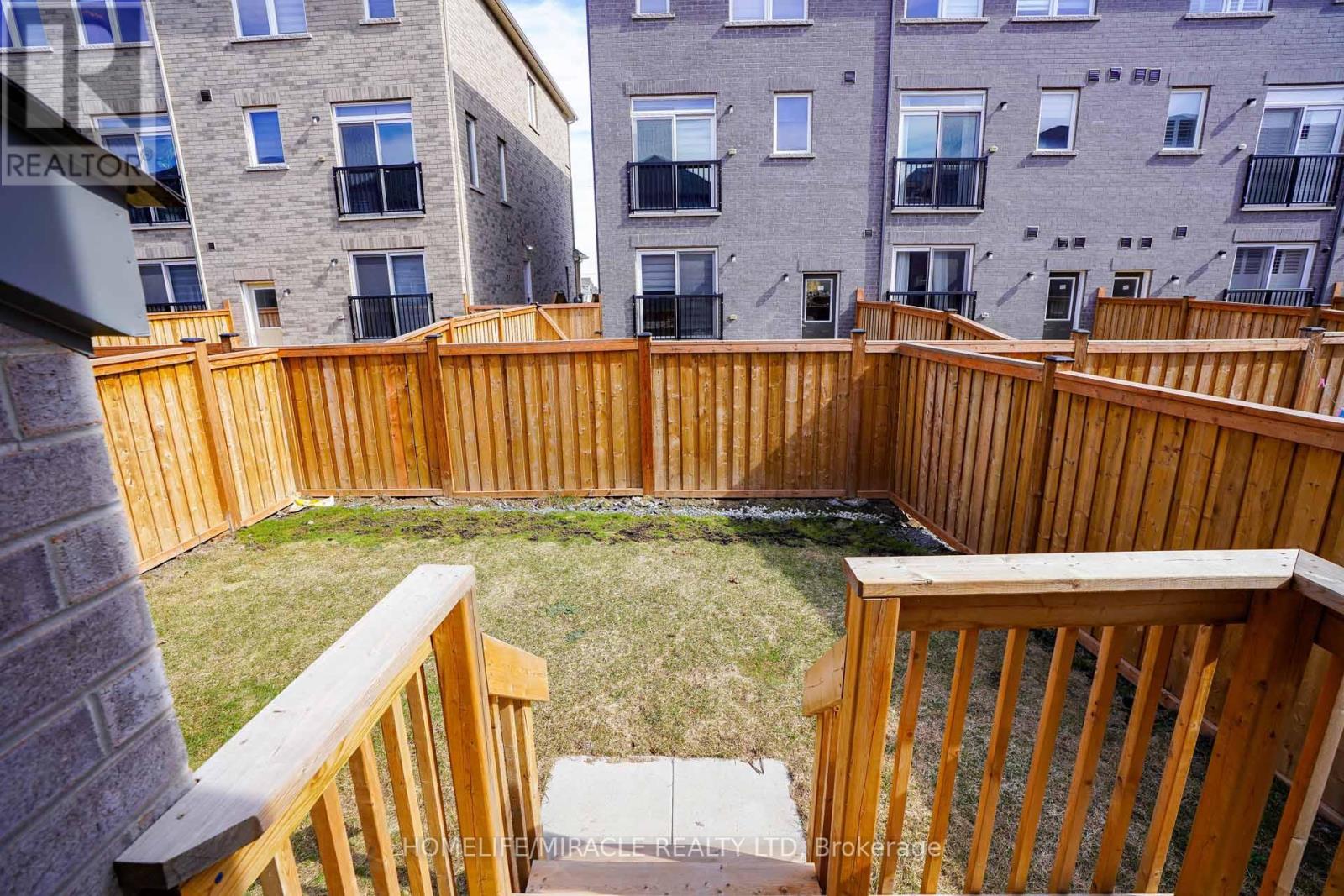 35 Sail Road, Brampton (Northwest Brampton), Ontario  L7A 4W7 - Photo 39 - W12114260