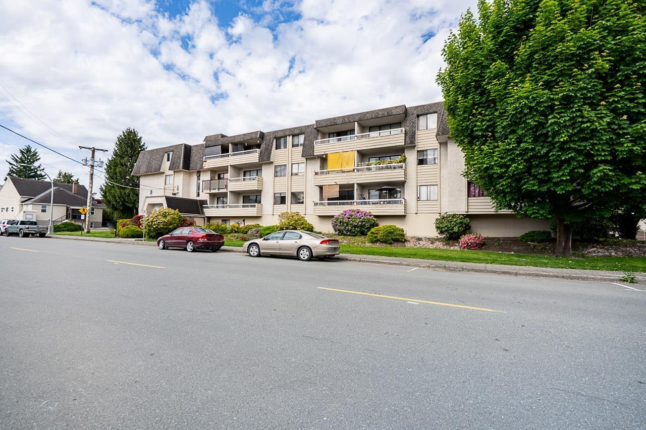 Property at 106 9477 COOK STREET image 3