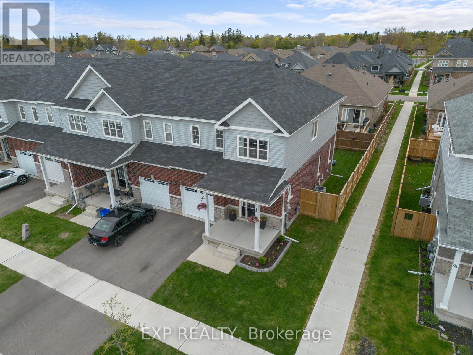 Property at 279 BENNETT AVENUE image 3
