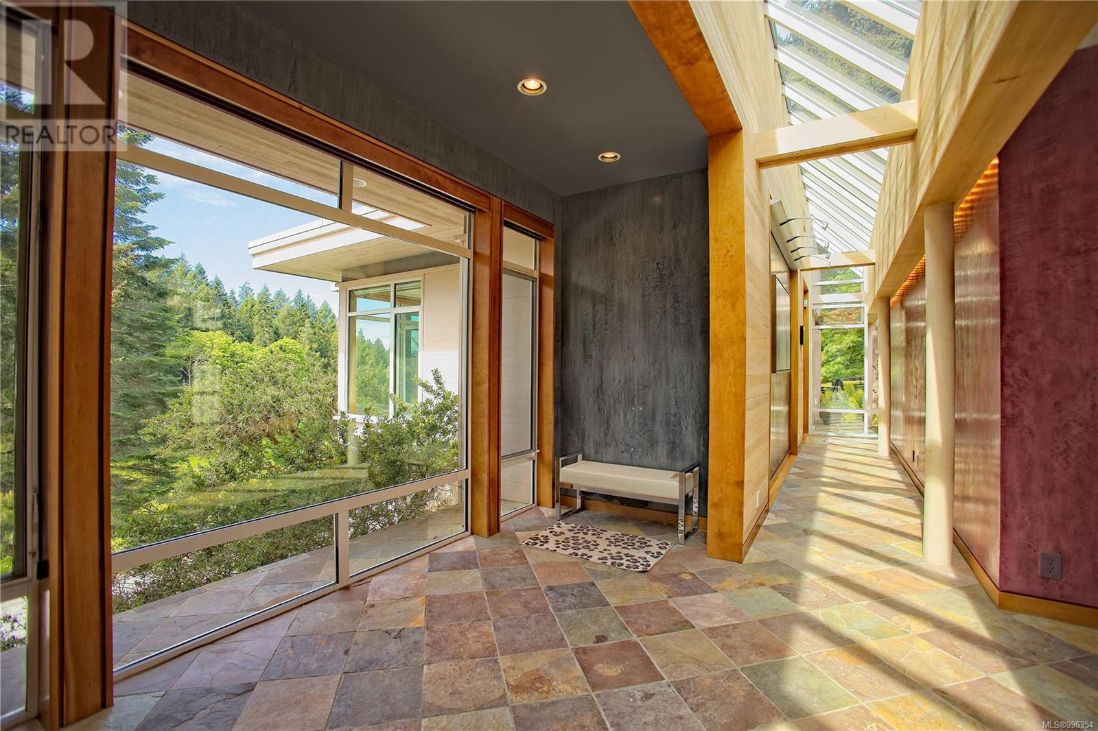 2875 Southey Point Rd, Salt Spring, British Columbia  V8K 1A2 - Photo 19 - 996354
