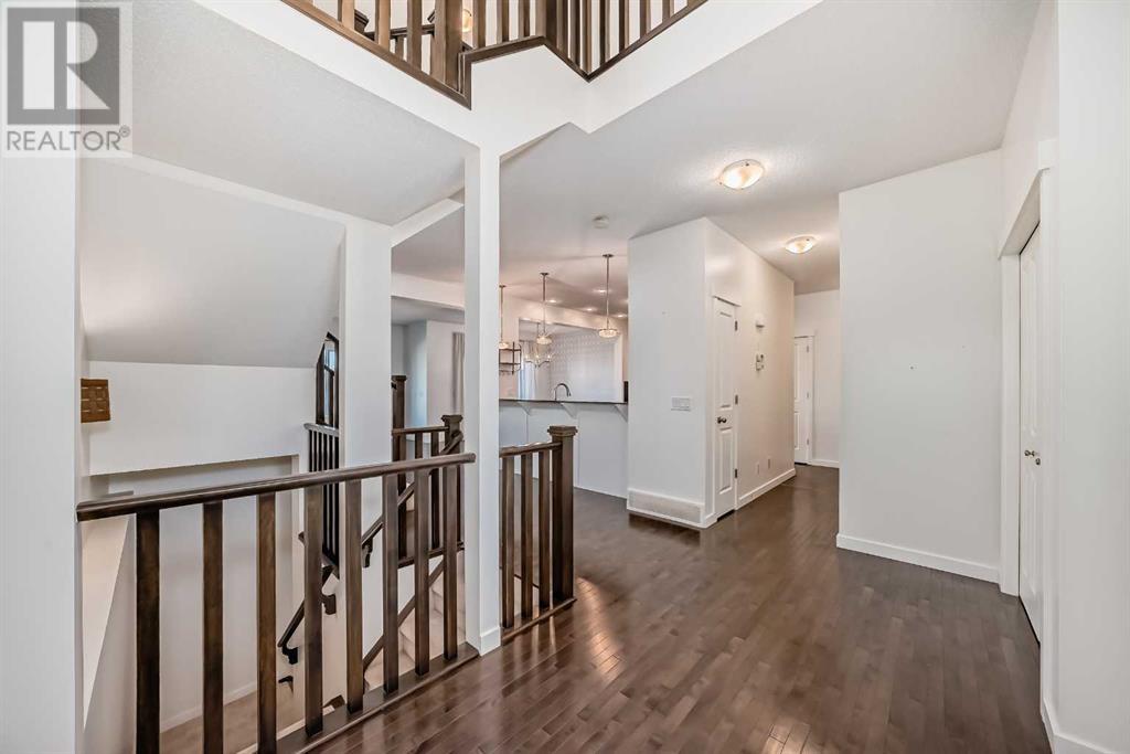 225 Cranberry Circle Se, Calgary, Alberta  T3M 0S1 - Photo 5 - A2216919