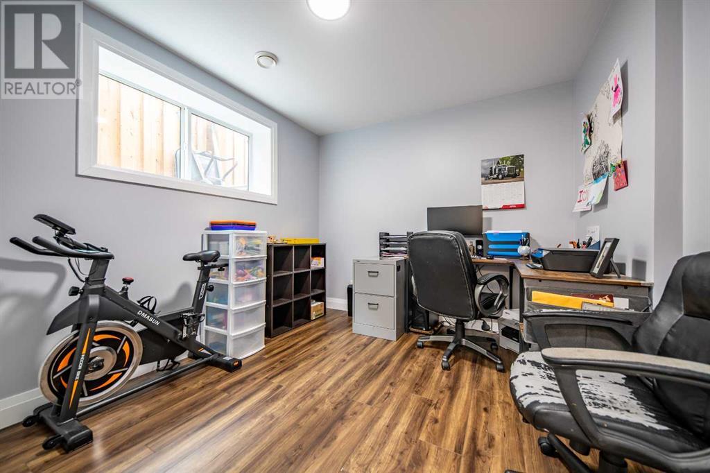 11562, 76 Ave, Grande Prairie, Alberta  T8W 0B6 - Photo 12 - A2218974