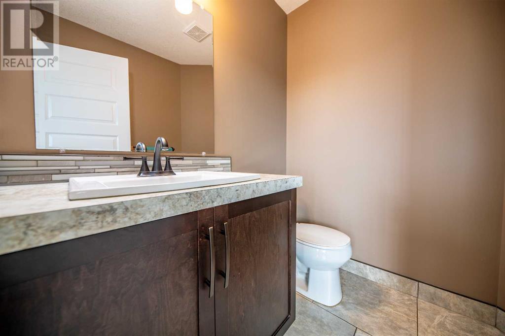 11562, 76 Ave, Grande Prairie, Alberta  T8W 0B6 - Photo 6 - A2218974