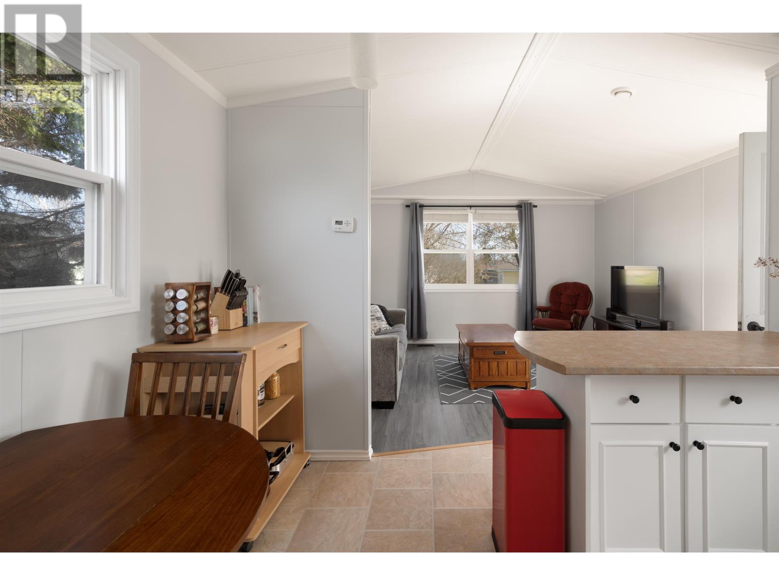 13 Manor Drive, Charlottetown, Prince Edward Island  C1A 6R2 - Photo 8 - 202510521