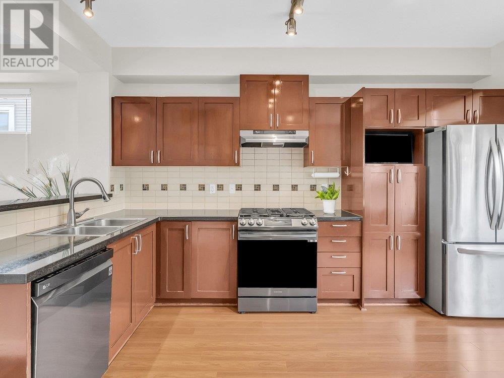 127 3105 Dayanee Springs Boulevard, Coquitlam, British Columbia  V3E 0C2 - Photo 4 - R3000823