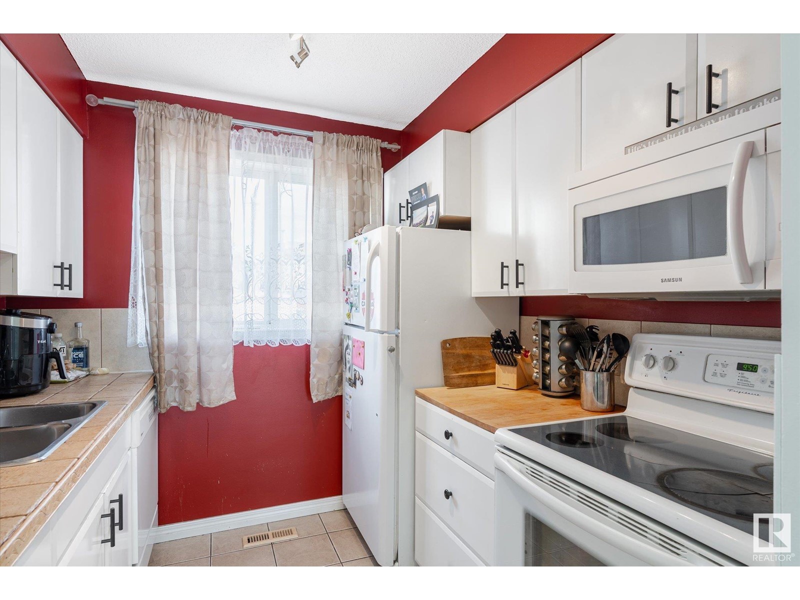 5610 148 St Nw, Edmonton, Alberta  T6H 4T8 - Photo 11 - E4435441