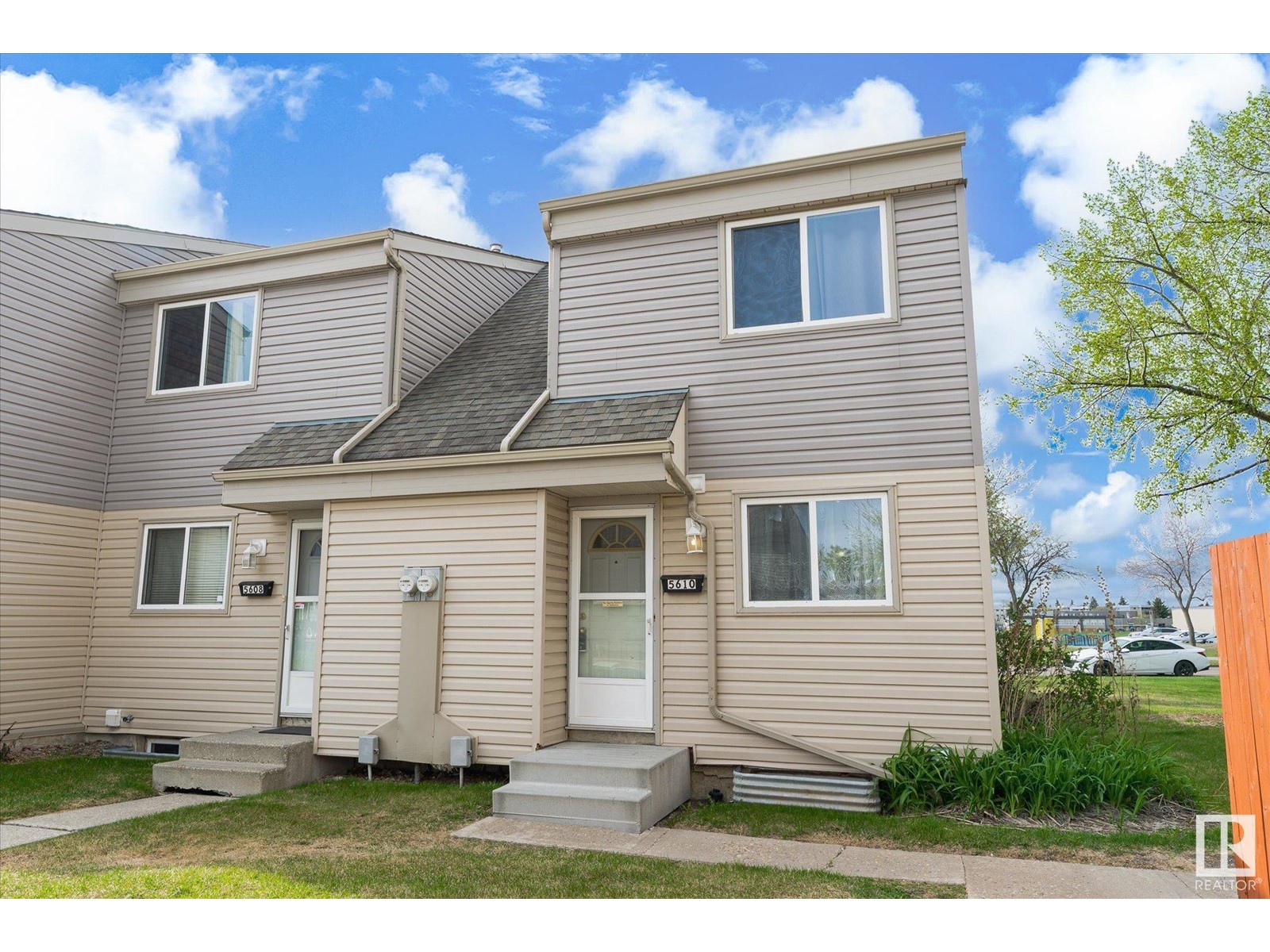 Property at 5610 148 ST NW image 3