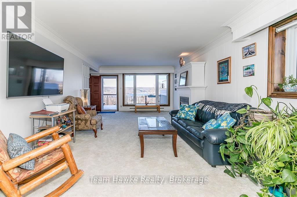 25 Robert Street W, Penetanguishene, Ontario  L9M 1N5 - Photo 17 - S12137876