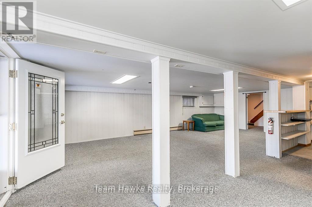 25 Robert Street W, Penetanguishene, Ontario  L9M 1N5 - Photo 38 - S12137876