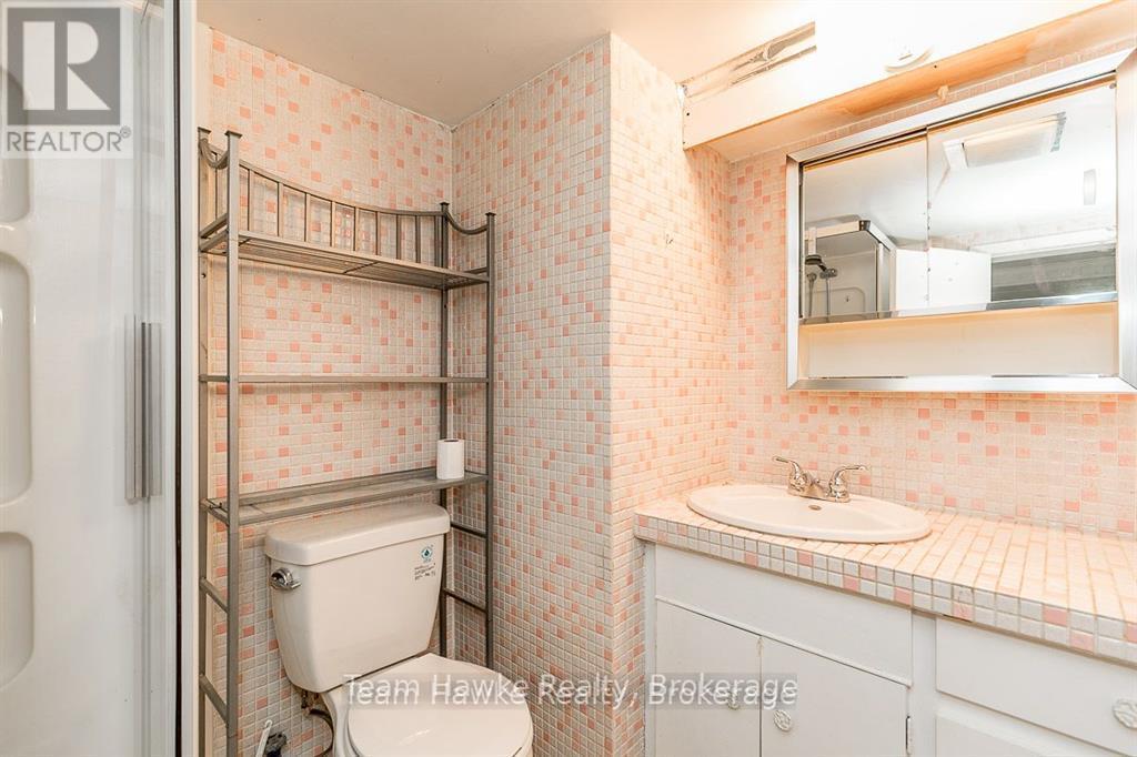 25 Robert Street W, Penetanguishene, Ontario  L9M 1N5 - Photo 41 - S12137876