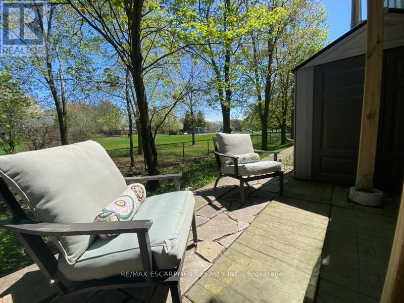 19 - 122 Dundas Street E, Hamilton, Ontario  L9H 7N3 - Photo 31 - X12076169