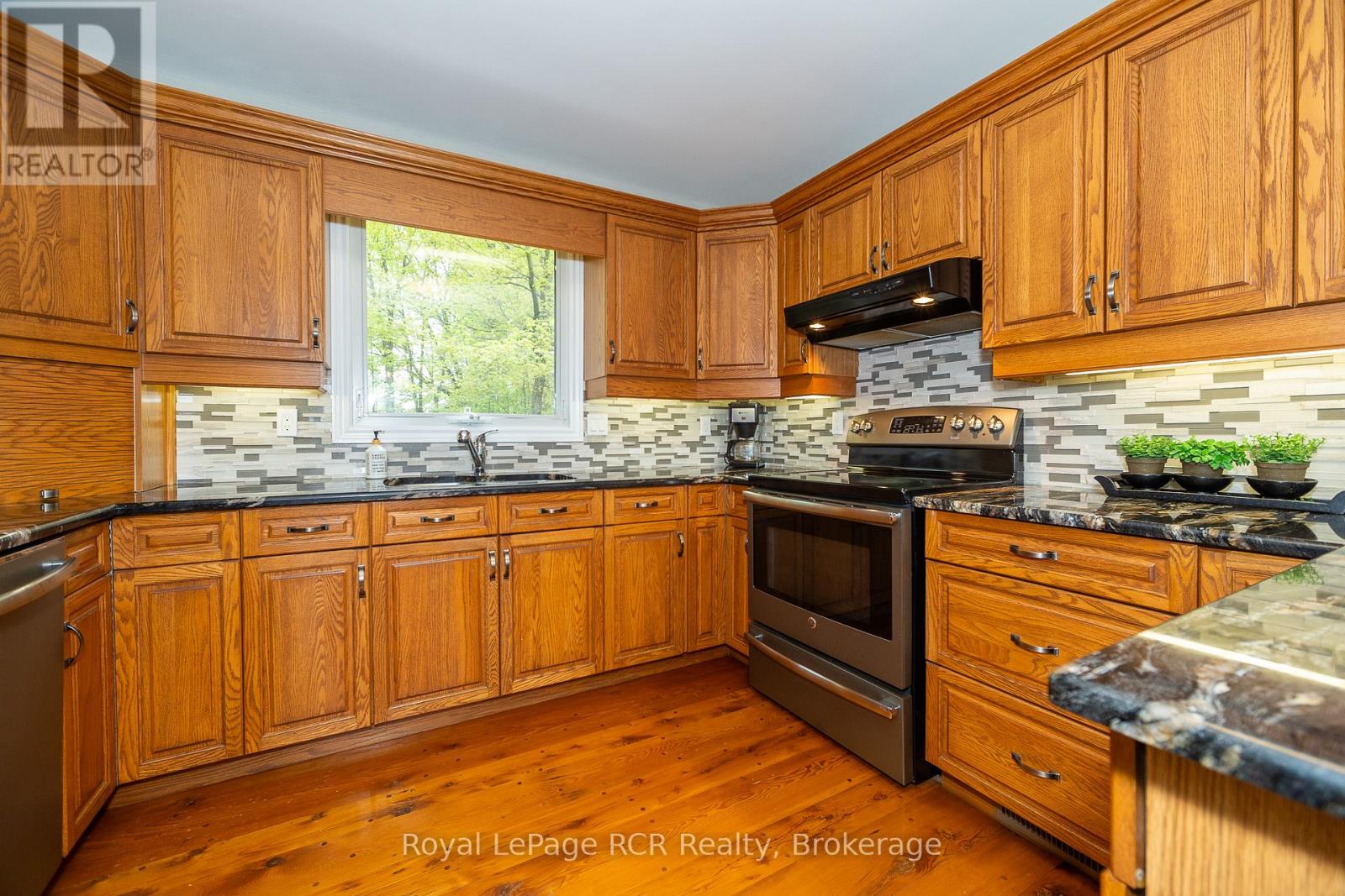 714329 Baseline Road, Grey Highlands, Ontario  N0C 1E0 - Photo 8 - X12137833