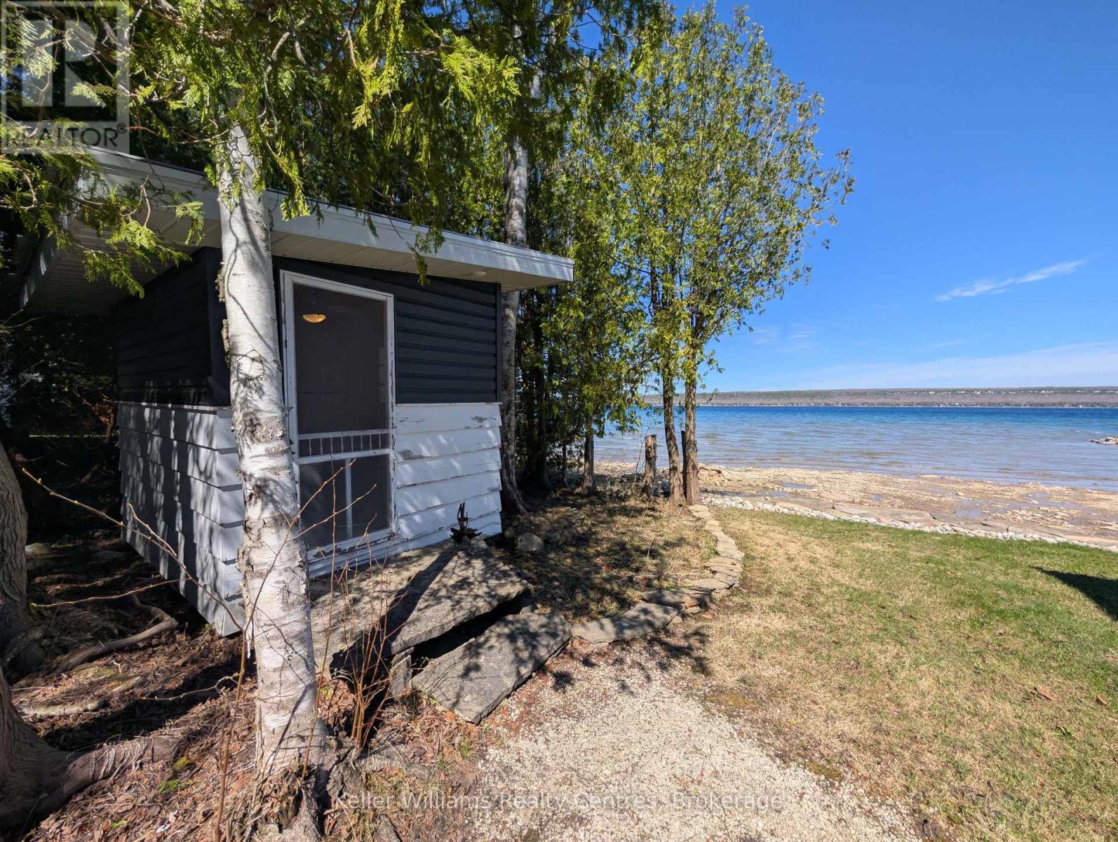 502453 Grey Road 1, Georgian Bluffs, Ontario  N0H 2T0 - Photo 34 - X12137872