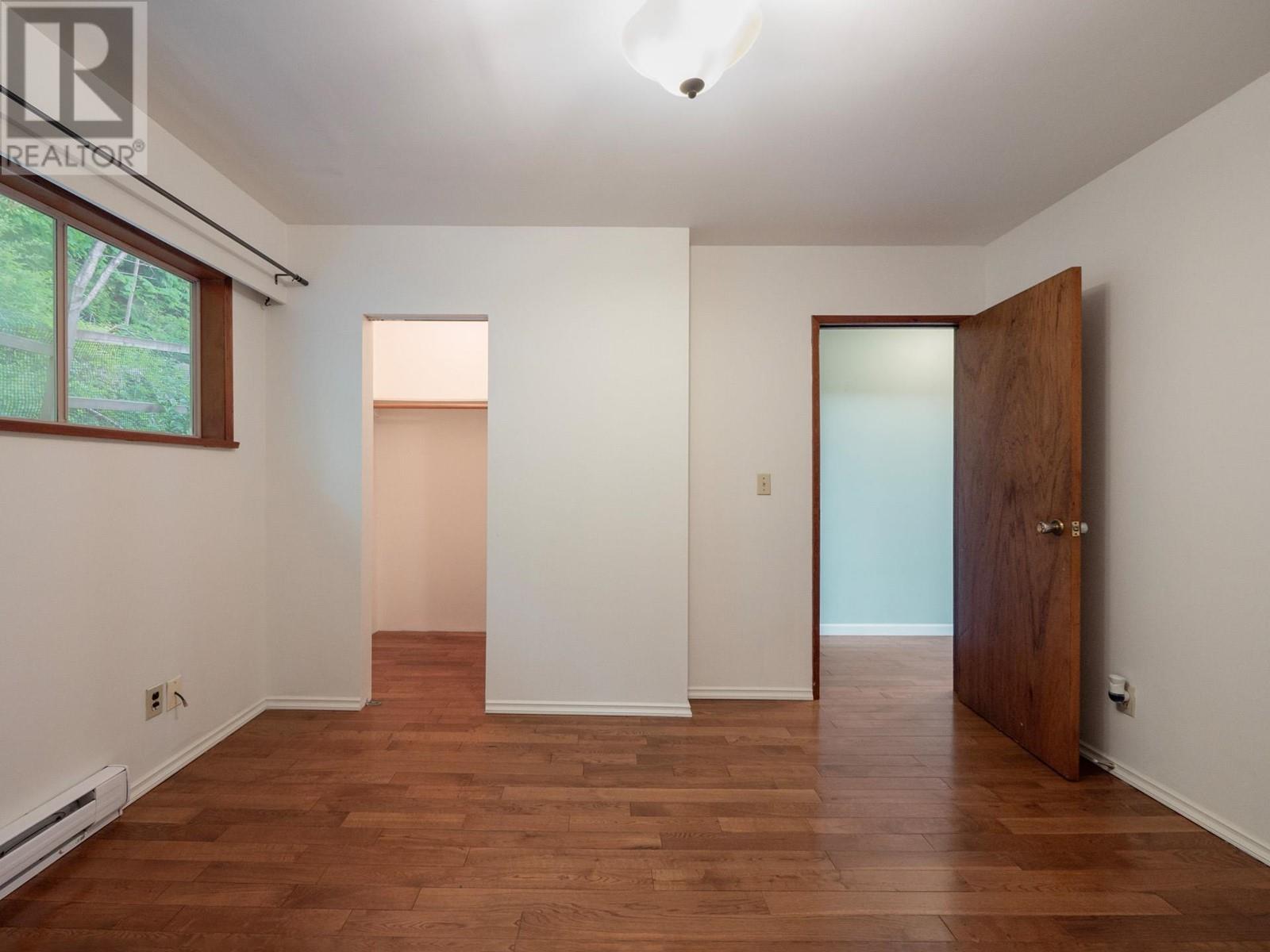 642 Gower Point Road, Gibsons, British Columbia  V0N 1V8 - Photo 14 - R3000819