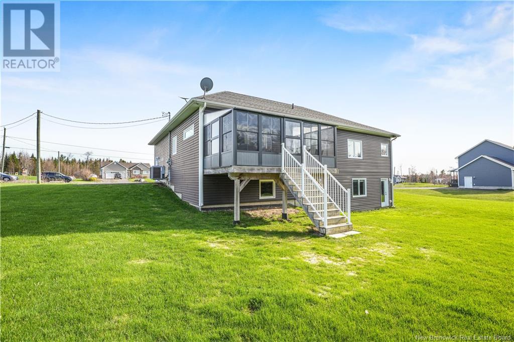 Property at 15 Copperhill Lane image 2