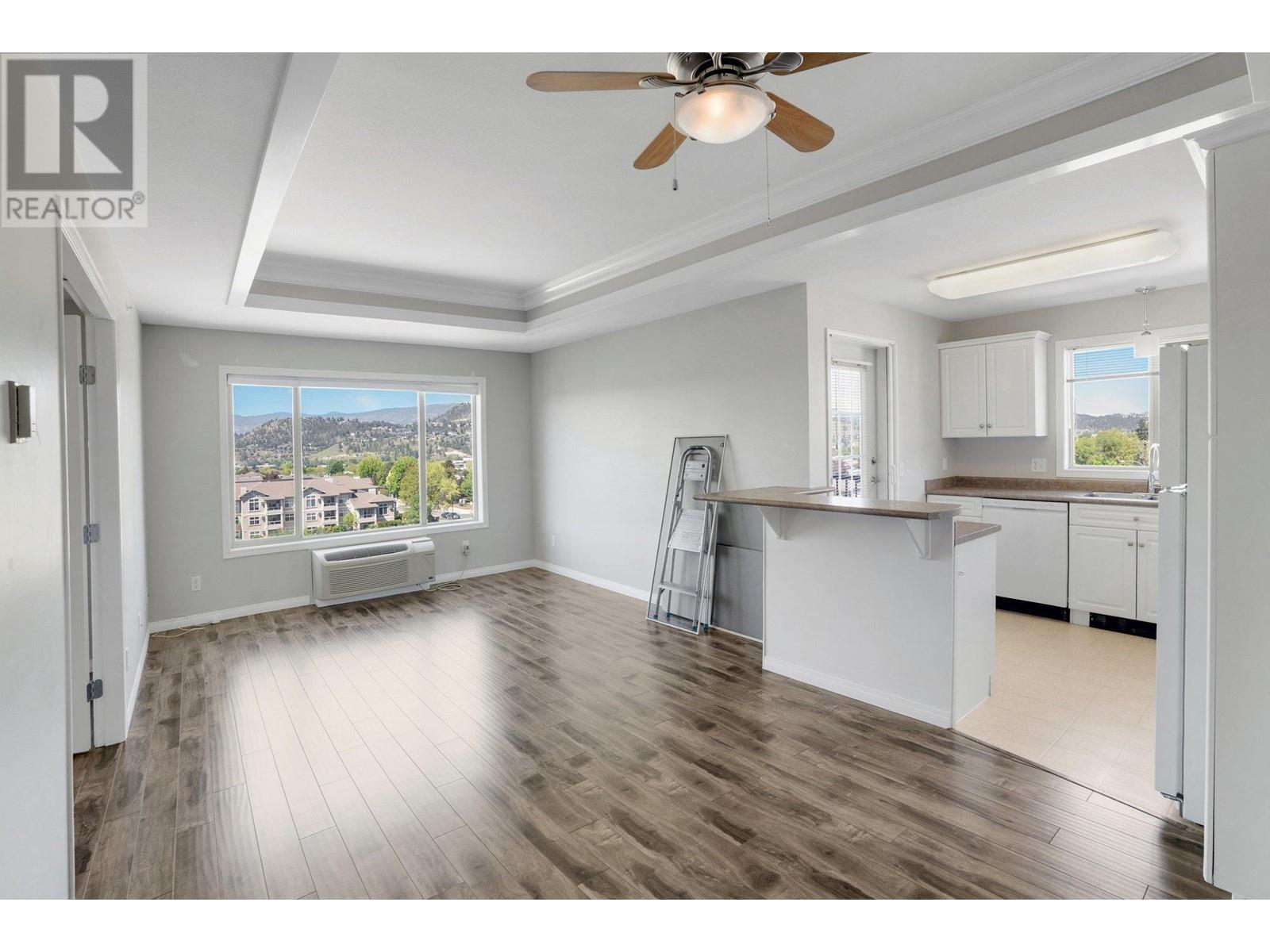 Property at 265 Froelich Road Unit# 402 image 4