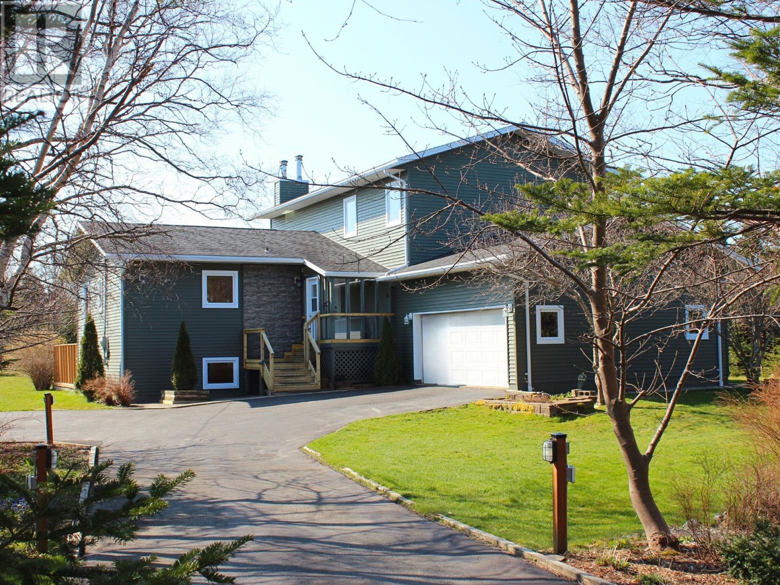 Property at 121 Pine Line image 1