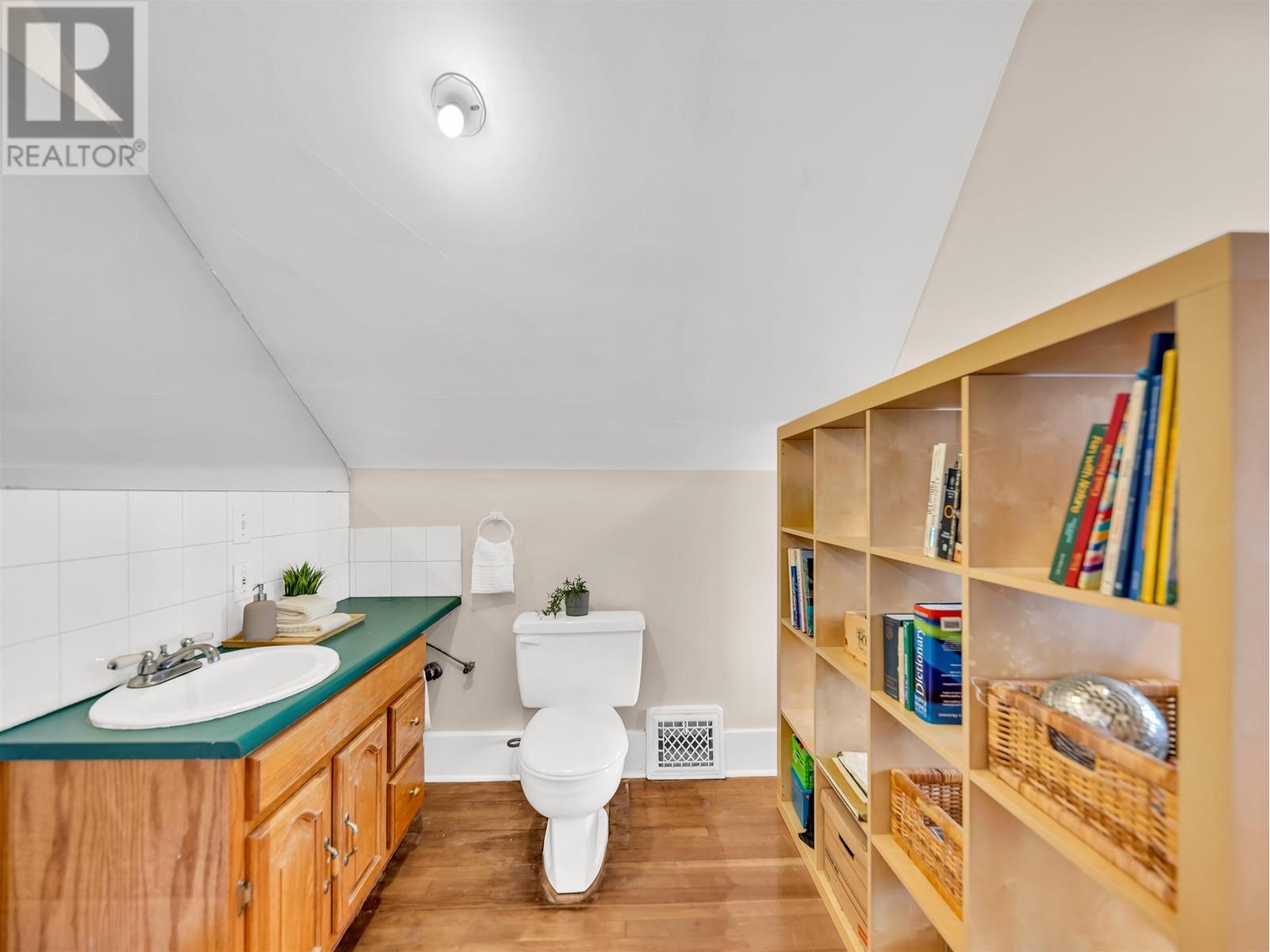 75 N Slocan Street, Vancouver, British Columbia  V5K 3M1 - Photo 24 - R2997893