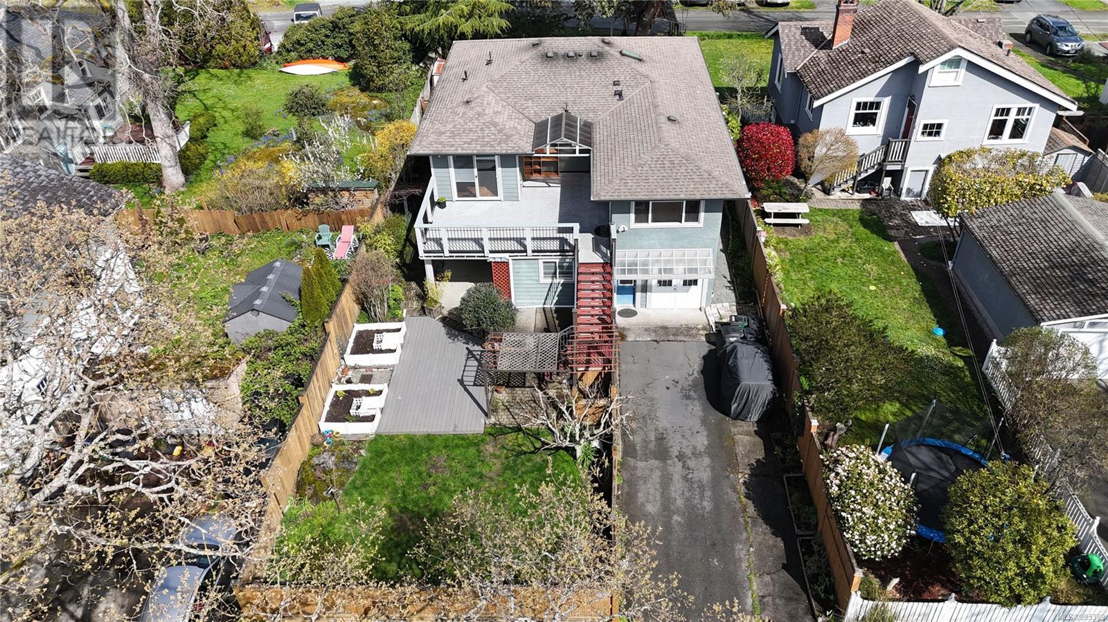 Property at 1273 HOLLOWAY St image 3