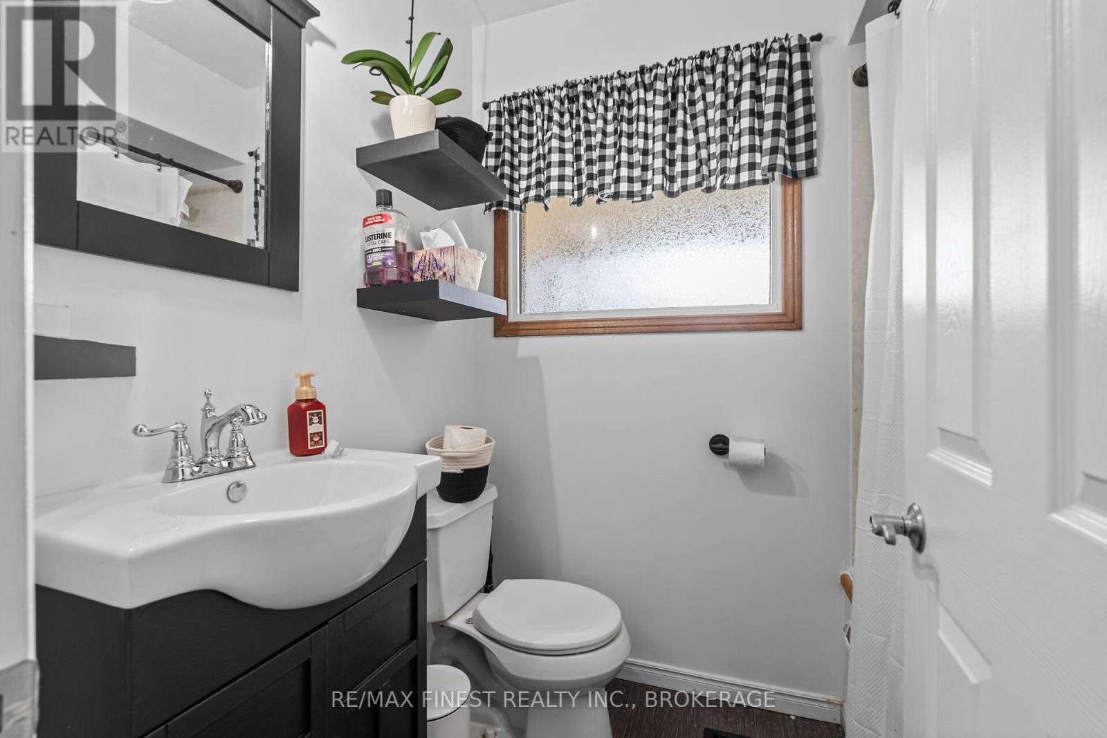 440 Southwood Drive, Kingston (South Of Taylor-Kidd Blvd), Ontario  K7M 5P6 - Photo 16 - X12136696