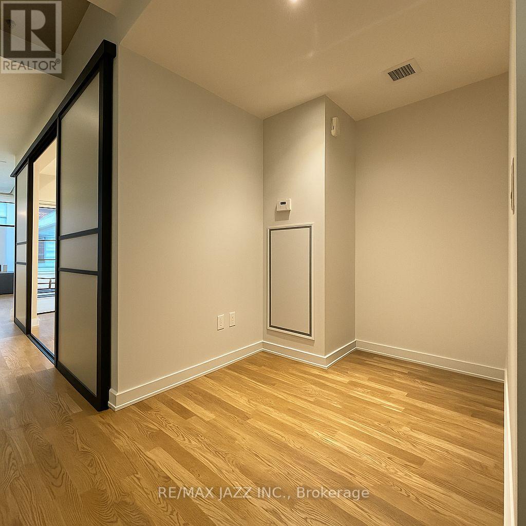 308 - 8 Dovercourt Road, Toronto, Ontario  M6J 0B6 - Photo 11 - C12121994