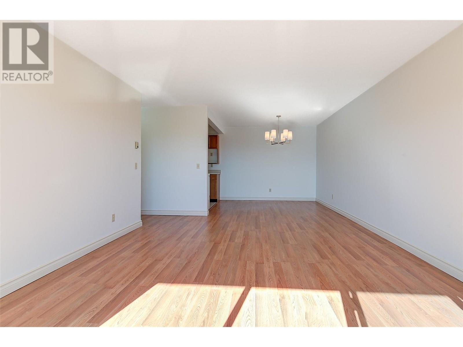 Property at 3815 Brown Road Unit# 205 image 5