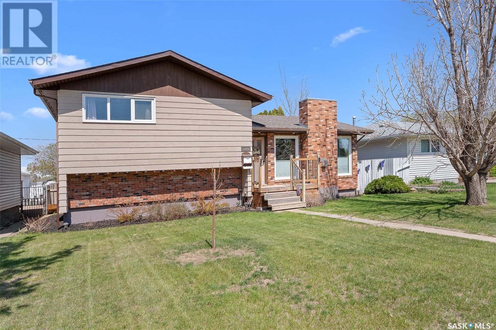 Property at 1010 Vaughan STREET image 3