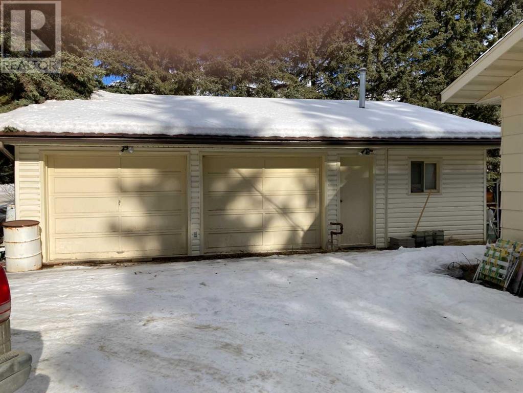 Property at 1507 65 Street image 5