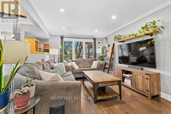 Property at 105 DAUPHIN AVENUE image 4