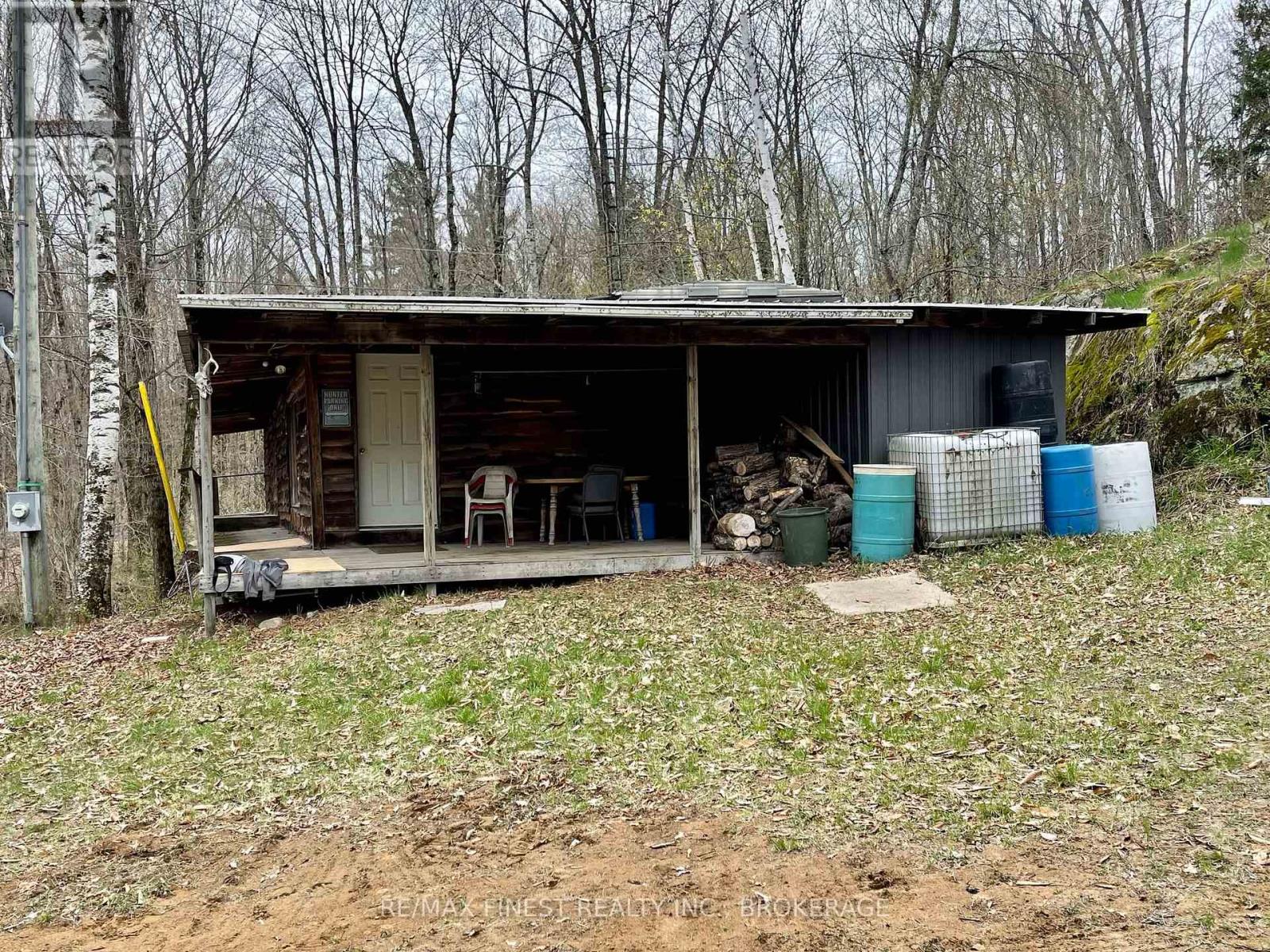 2223 HENDERSON ROAD, central frontenac (frontenac centre), Ontario