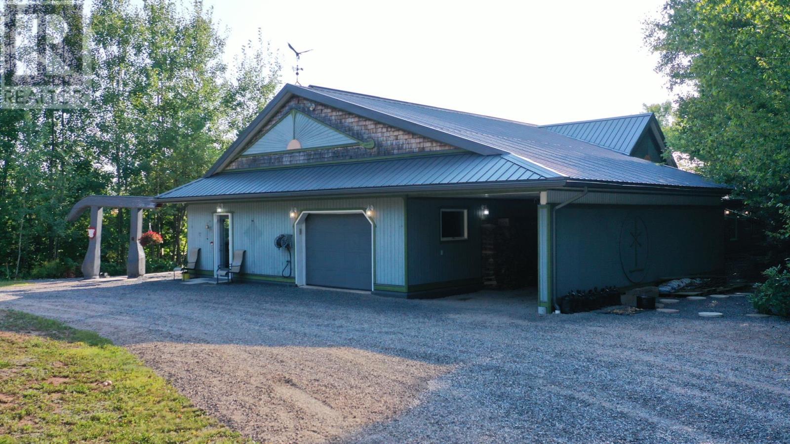 Property at 516 Burgess Mountain Road image 3