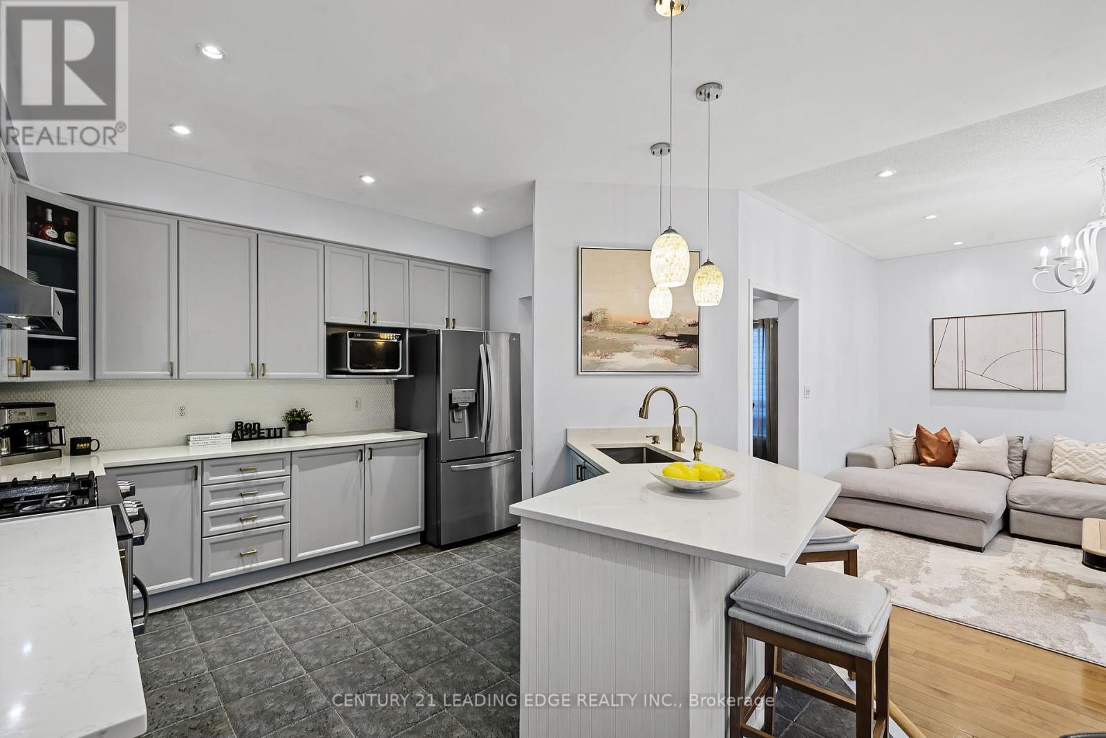 386 Whitby Shores Greenway, Whitby (Port Whitby), Ontario  L1N 9R5 - Photo 19 - E12137793