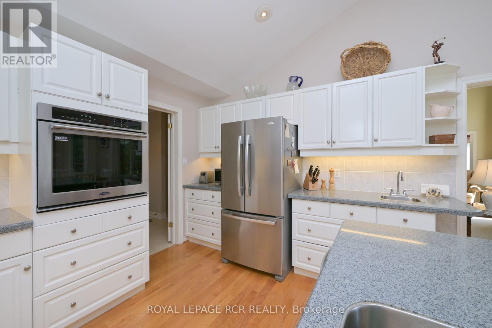 26 Forest Link, New Tecumseth, Ontario  L9R 2A1 - Photo 15 - N12137646