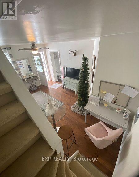 Unit 1 - 21 Victoria Street E, East Gwillimbury (Mt Albert), Ontario  L0G 1M0 - Photo 4 - N12137692