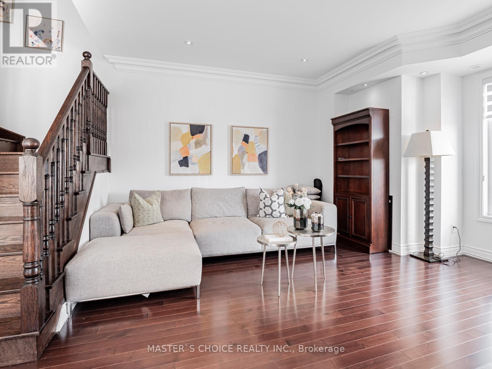 Th27 - 271 South Park Road, Markham, Ontario  L3T 0B6 - Photo 14 - N12137747