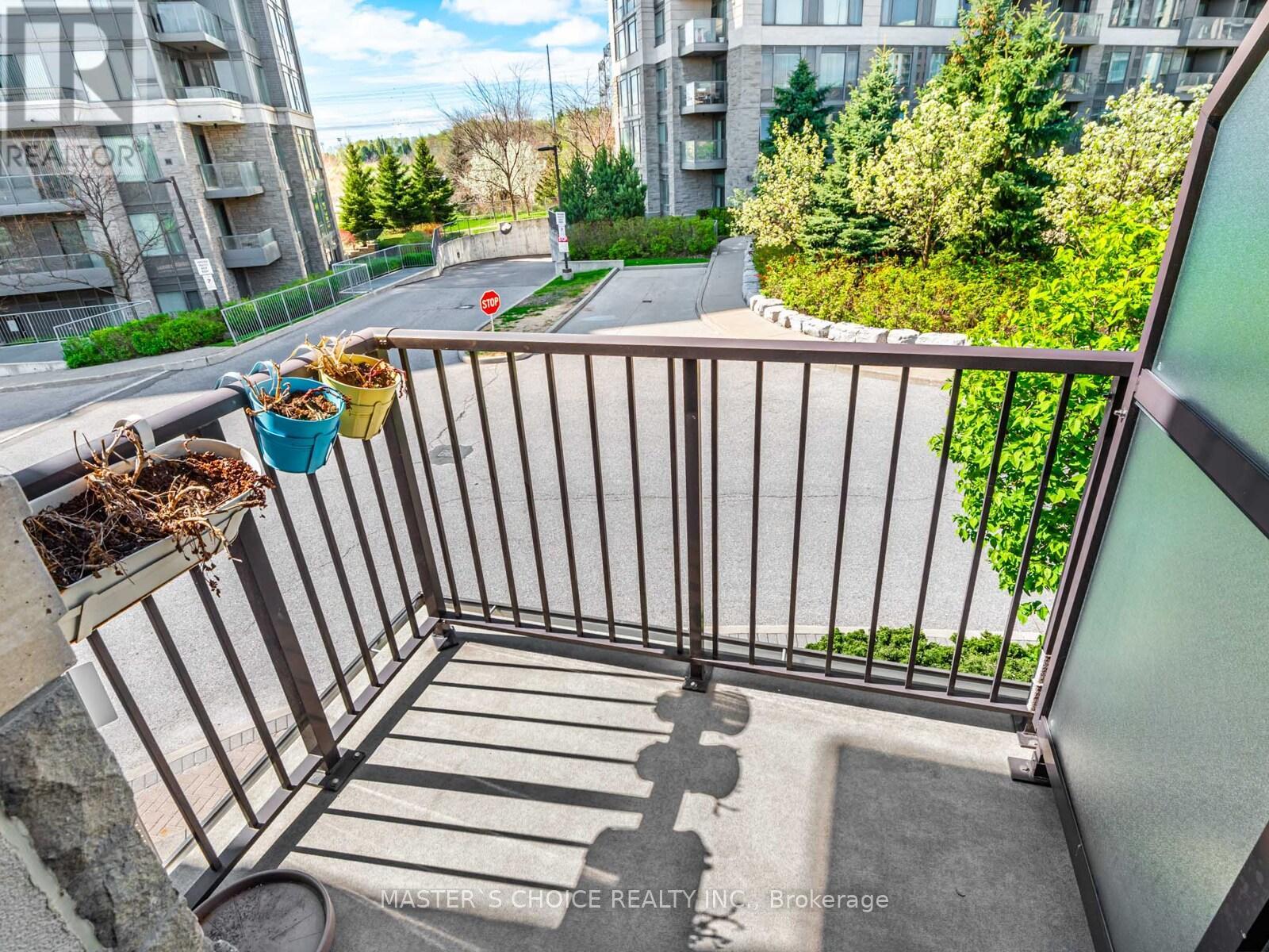 Th27 - 271 South Park Road, Markham, Ontario  L3T 0B6 - Photo 29 - N12137747