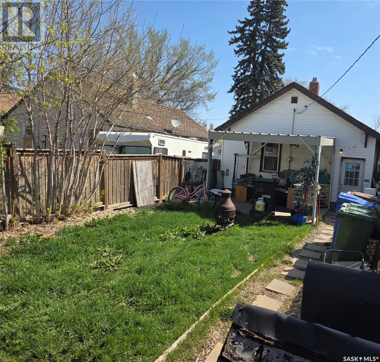 1032 Retallack Street, Regina, Saskatchewan  S4T 2H3 - Photo 19 - SK996147