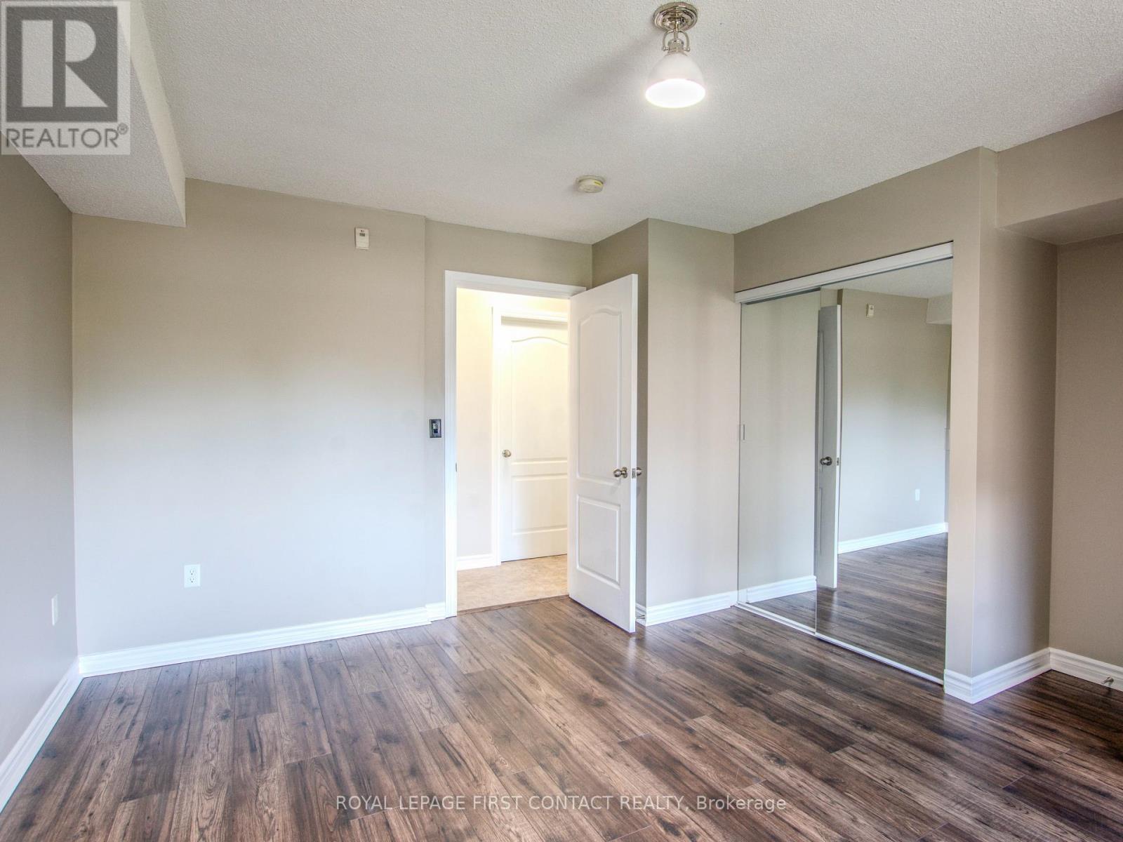 18 - 43 Coulter Street, Barrie, Ontario  L4N 6L9 - Photo 11 - S12137777
